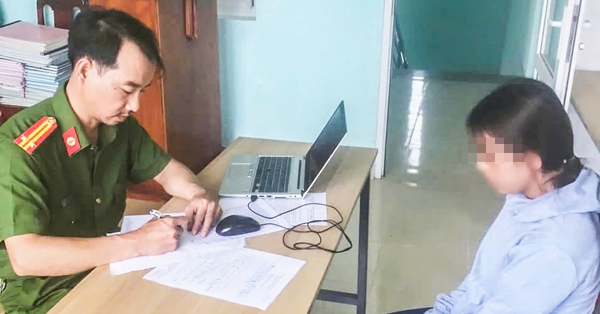 Công an làm việc với chủ nhóm trẻ tư thục bạo hành trẻ ở Quảng Nam