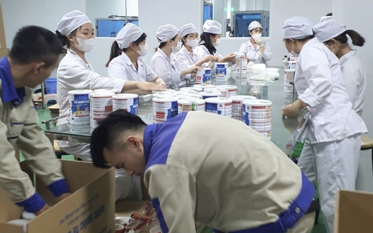Vụ sản xuất gần 600 loại sữa bột giả: 9 công ty liên quan, 'trùm' đứng sau tăng vốn dồn dập