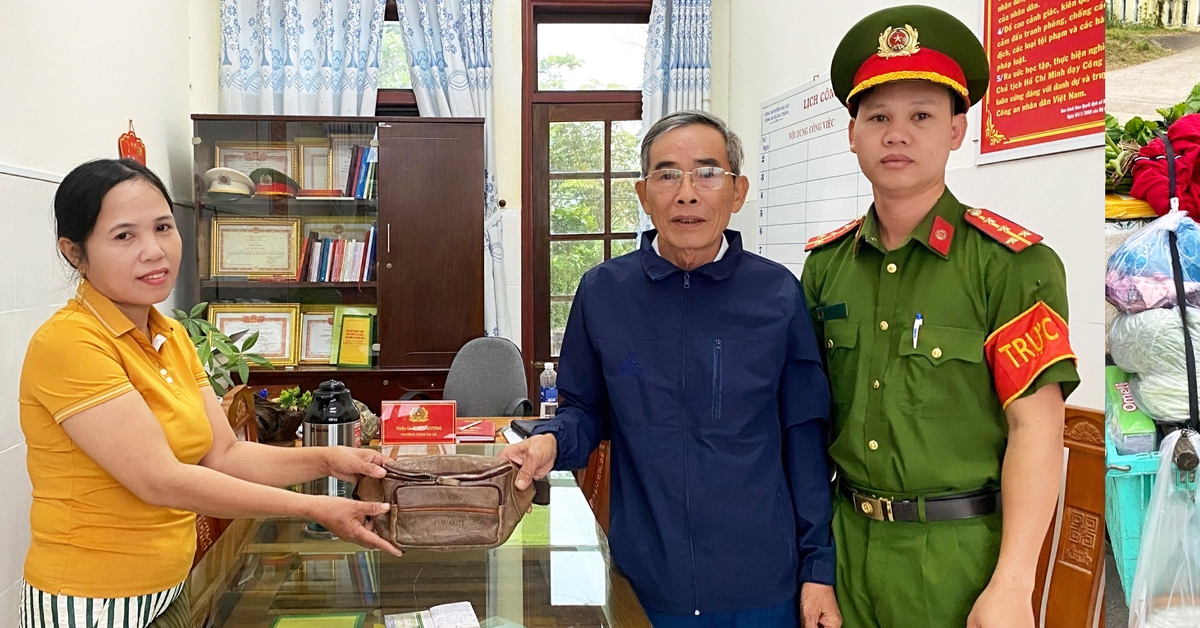 Mất túi tiền hơn 69 triệu dành chữa bệnh, cụ già được người dân trả lại