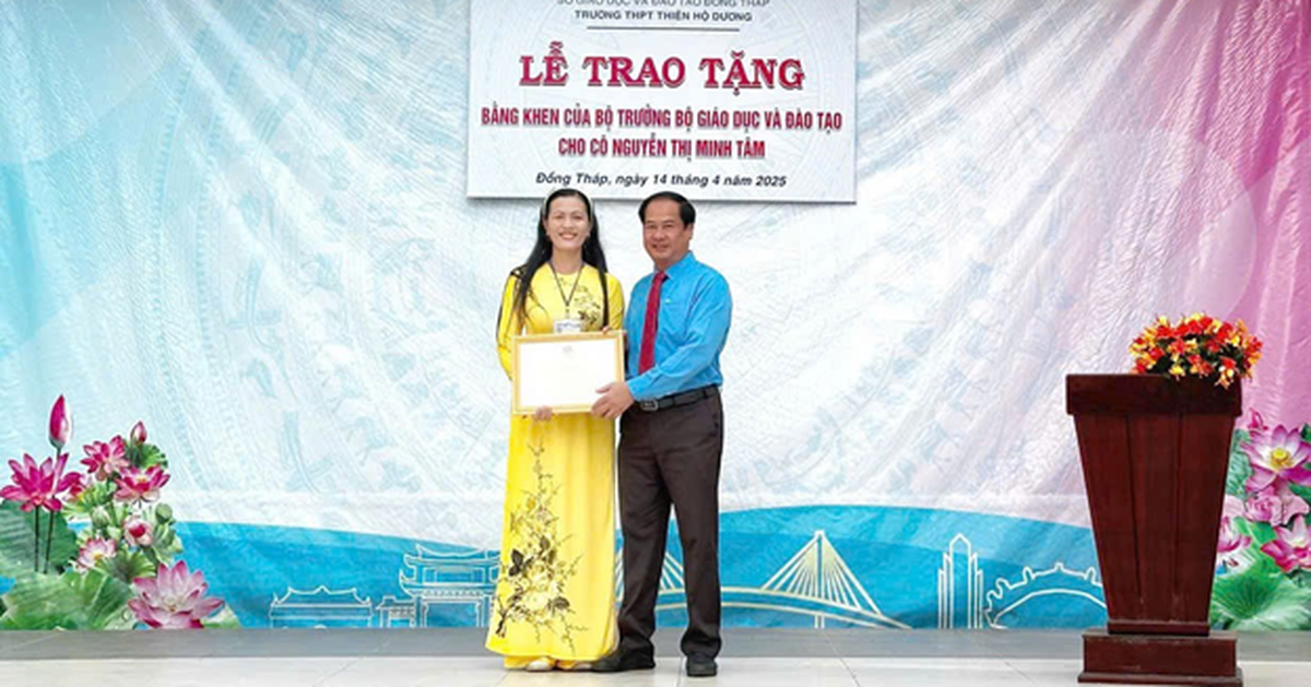 Tặng bằng khen cho cô giáo sáng lập quỹ học bổng 'Nhất Tâm'