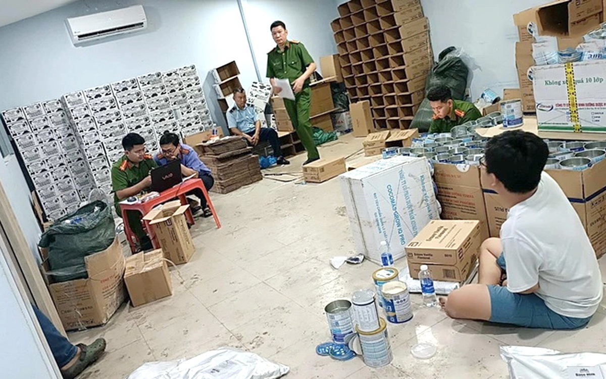 Ai tiếp tay cho gần 600 loại sữa giả tung hoành?