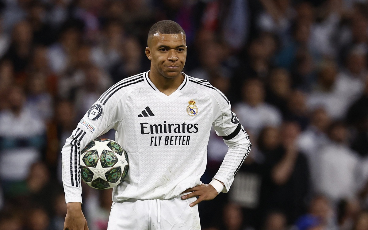 VAR cướp phạt đền của Real Madrid, tặng Arsenal?