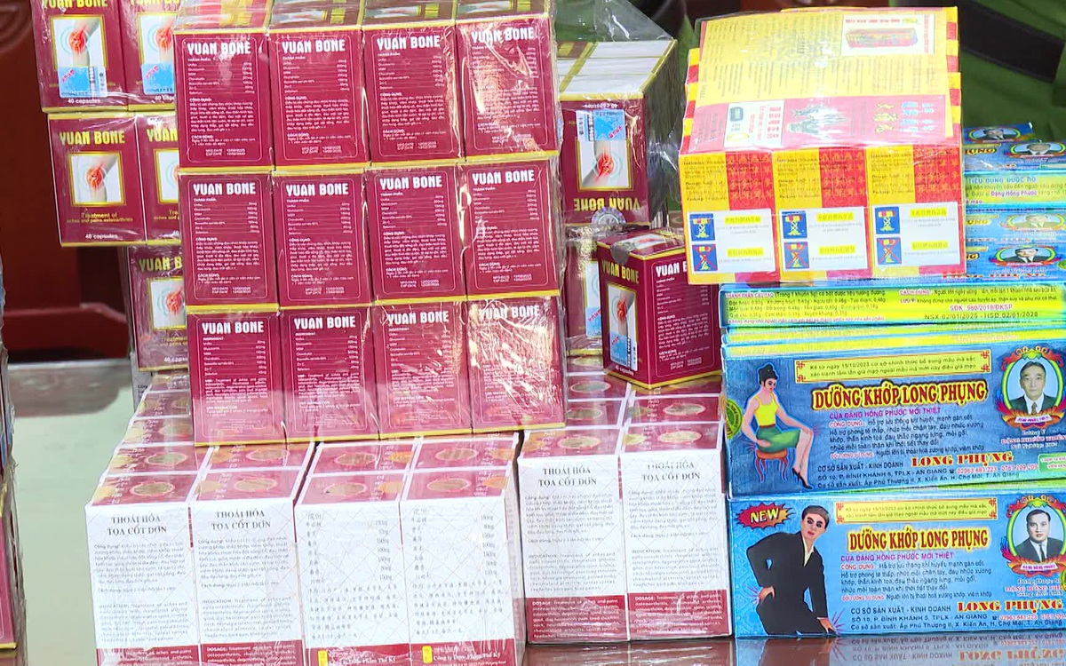 Đường dây sản xuất thuốc chữa bệnh giả vừa bị phá: Nhắm vào người già mua thuốc giá rẻ