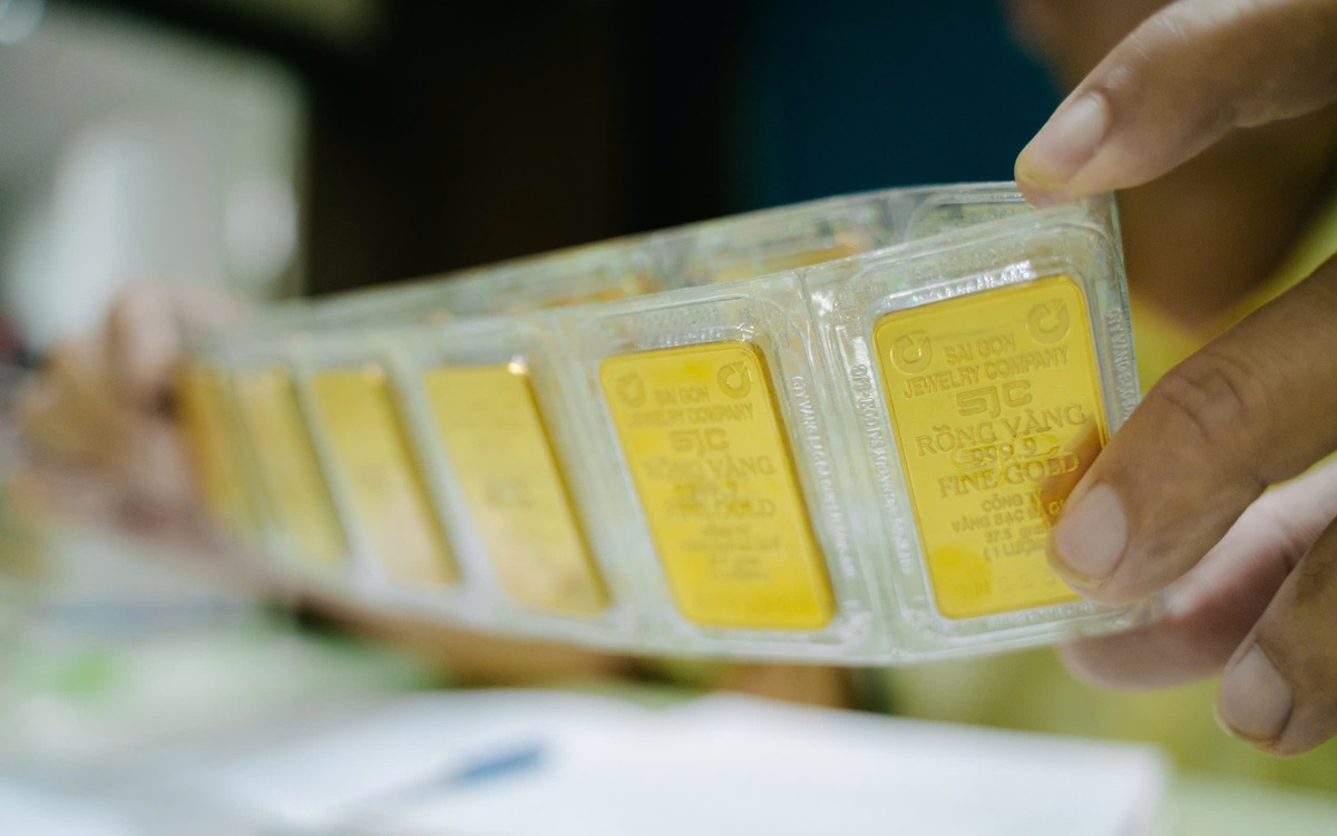 Công ty SJC cảnh báo về fanpage giả mạo giữa lúc giá vàng lên 120 triệu đồng/lượng