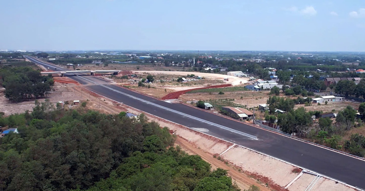 Thông xe kỹ thuật 20km cao tốc Biên Hòa - Vũng Tàu, làm ngay đường nối vào cao tốc