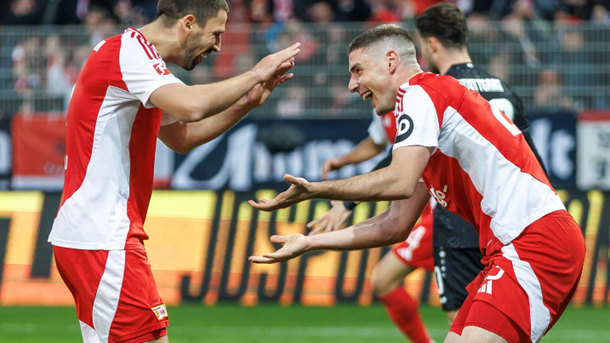 Tin tức thể thao sáng 20-4: Trận đấu kỷ lục ở Bundesliga với 8 bàn thắng trong hiệp 1