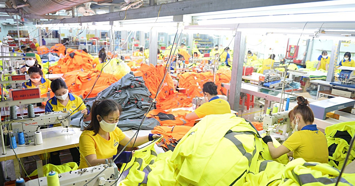 Giảm mức đóng đoàn phí công đoàn là phù hợp