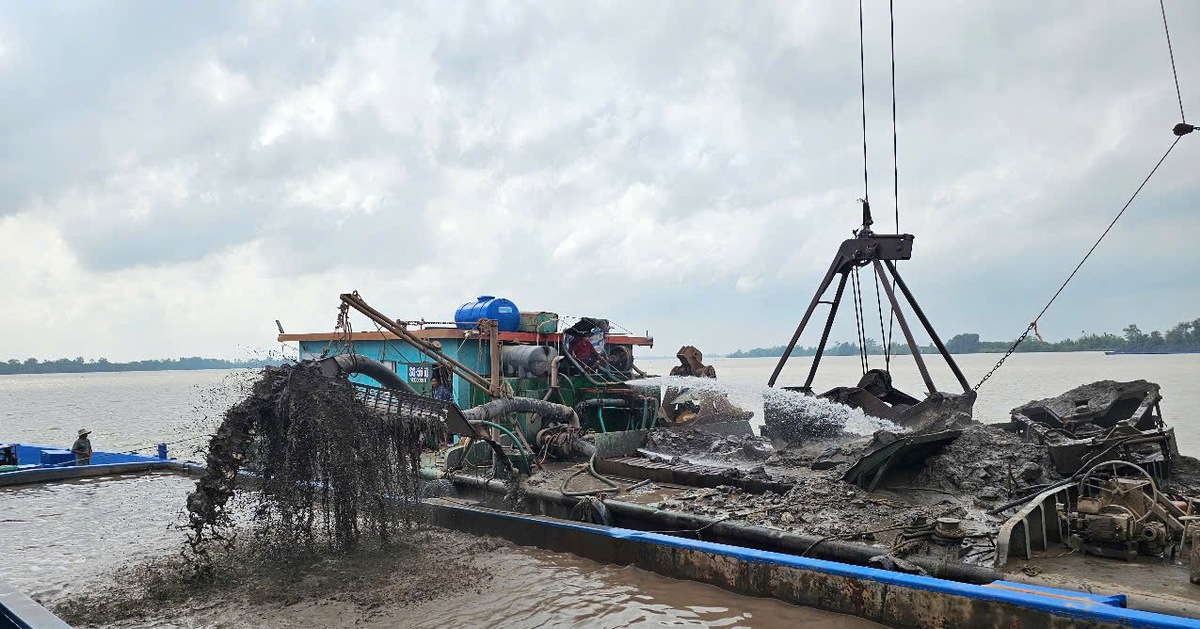 Sóc Trăng phê bình các đơn vị thi công chậm tiến độ dự án cao tốc