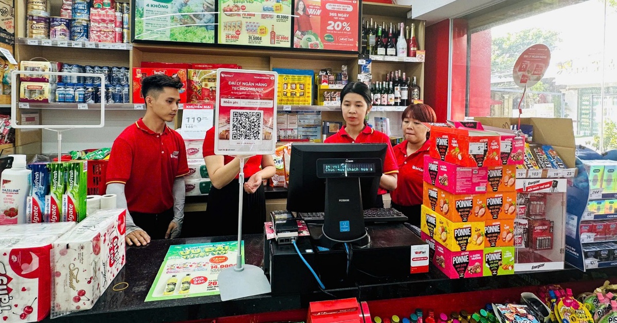 Giao dịch dễ dàng cùng Techcombank tại Winmart
