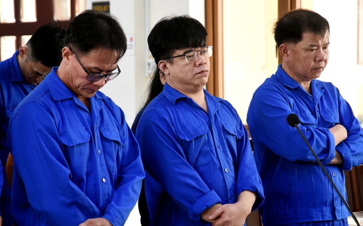 Lái xe của cựu trưởng trạm cảnh sát giao thông Suối Tre lãnh 9 năm tù