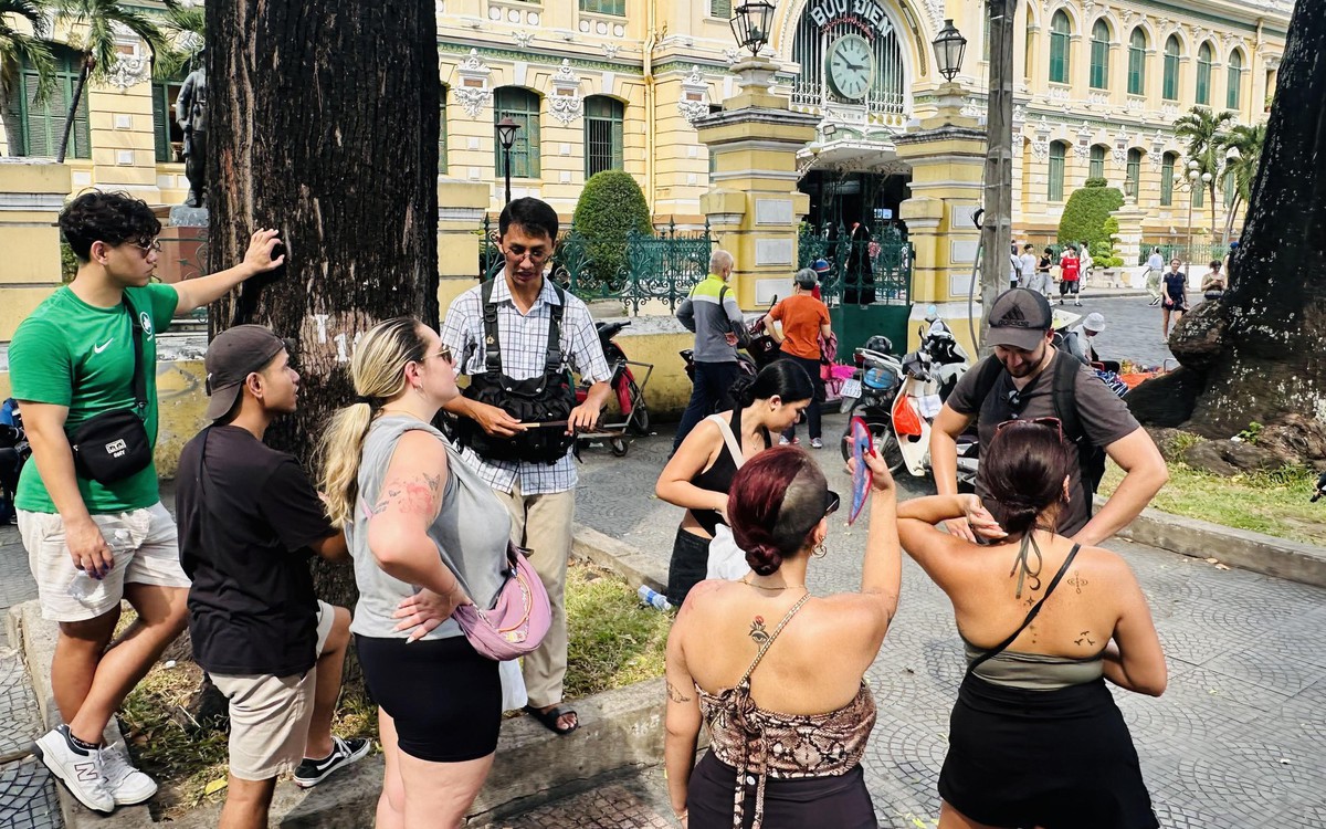 Công ty du lịch chậm hoàn tiền tour Hong Kong, khách hàng lên tiếng