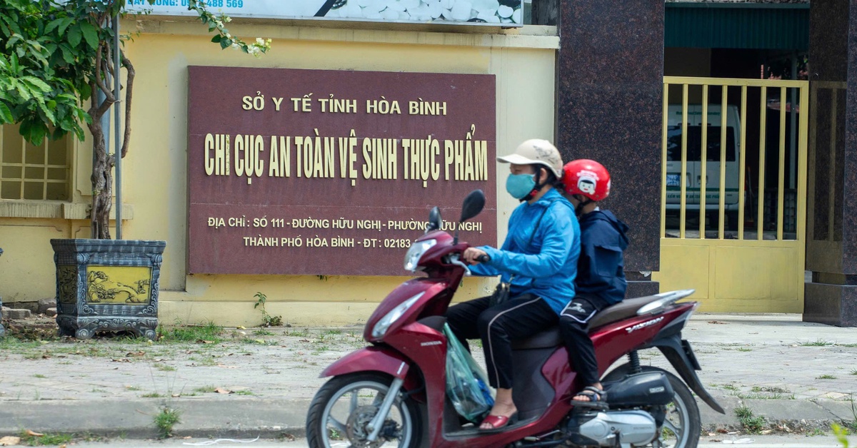 Lập đoàn kiểm tra 305 hồ sơ của công ty sản xuất sữa giả tại Hòa Bình