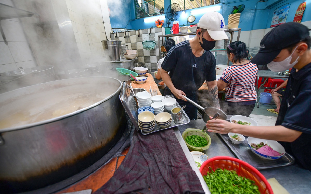 13.000 hộ kinh doanh ở TP.HCM sẽ không còn nộp thuế khoán từ ngày 1-6