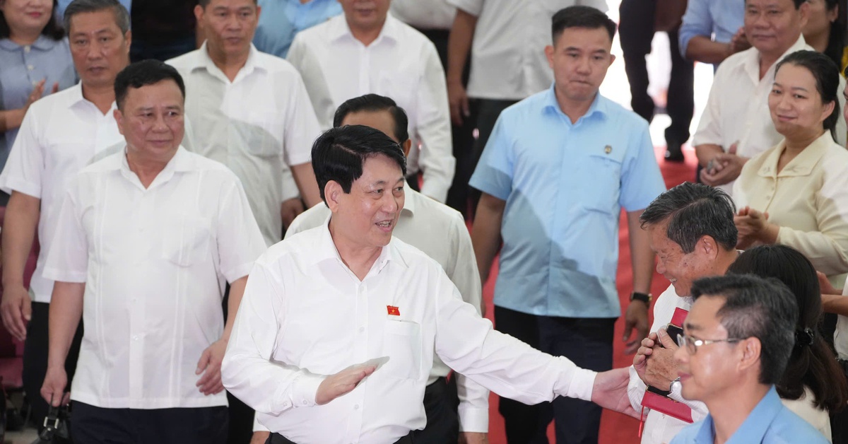 Chủ tịch nước: 'Quyết sách mang tính cách mạng, TP.HCM làm tốt góp phần cho cả nước làm tốt'