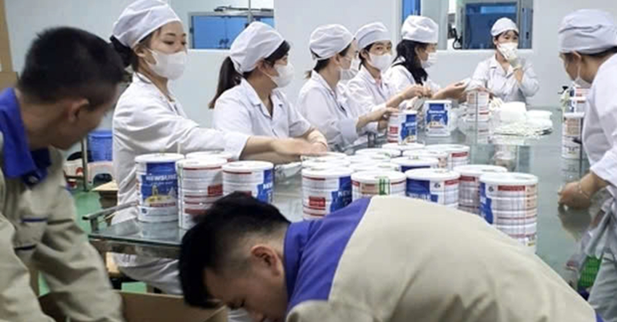 Hậu kiểm công ty sản xuất sữa giả: ‘Đã bán hết nên không có mẫu kiểm nghiệm’
