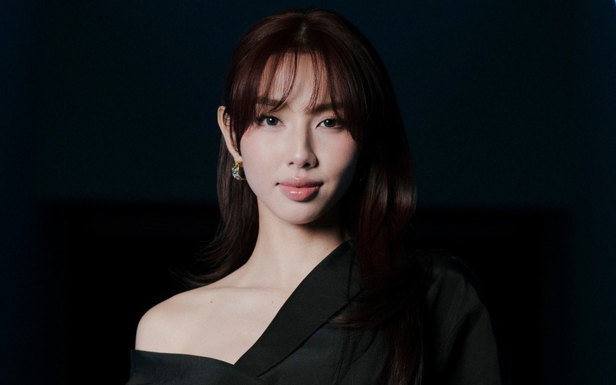 Dior hiển thị lại ảnh hoa hậu Thùy Tiên; Hữu Quốc nhớ NSND Phùng Há