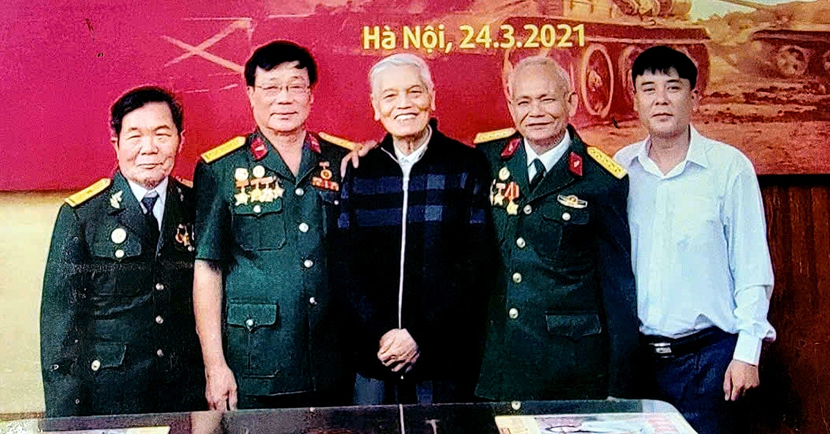 Đi tìm 'Năm anh em trên một chiếc xe tăng': Vẫn tinh thần lính tăng mạnh mẽ