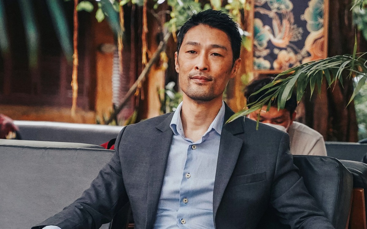 Johnny Trí Nguyễn casting Hộ linh tráng sĩ: Cực lắm, trốn hết đi các bạn ơi