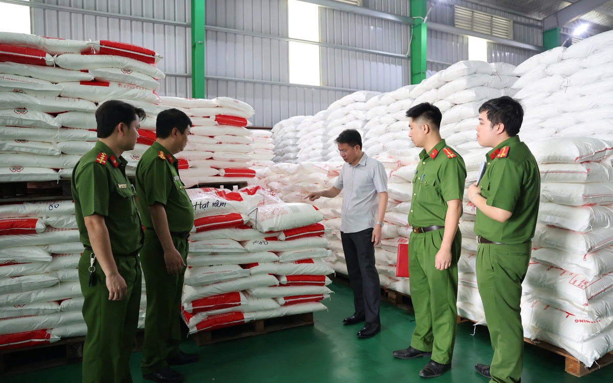 Lãnh đạo xã 'ngỡ ngàng' khi nghe tin công ty Famimoto sản xuất mì chính, hạt nêm giả