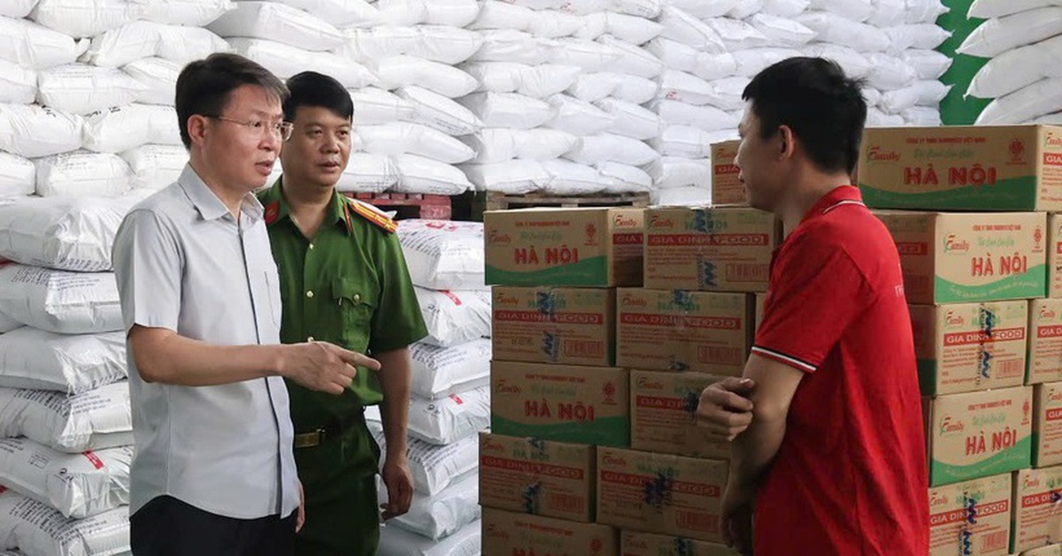 Vụ sản xuất mì chính, hạt nêm, dầu ăn giả: Tạm giữ khẩn cấp giám đốc Công ty Famimoto Việt Nam