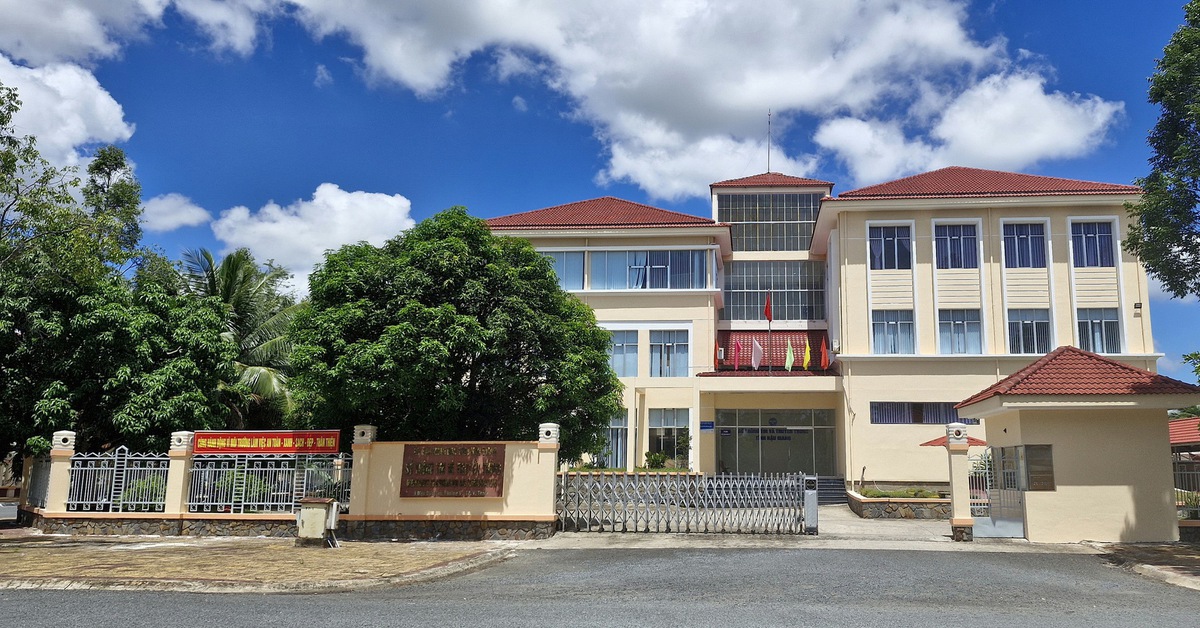 Đại diện Bộ Tài chính nói về hướng xử lý nhà đất dôi dư sau sáp nhập, tinh gọn bộ máy