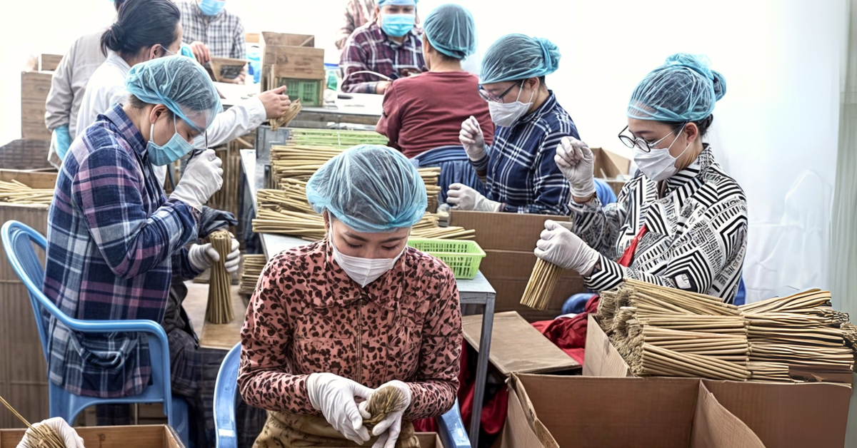 Nhân sự xáo trộn và gì nữa?
