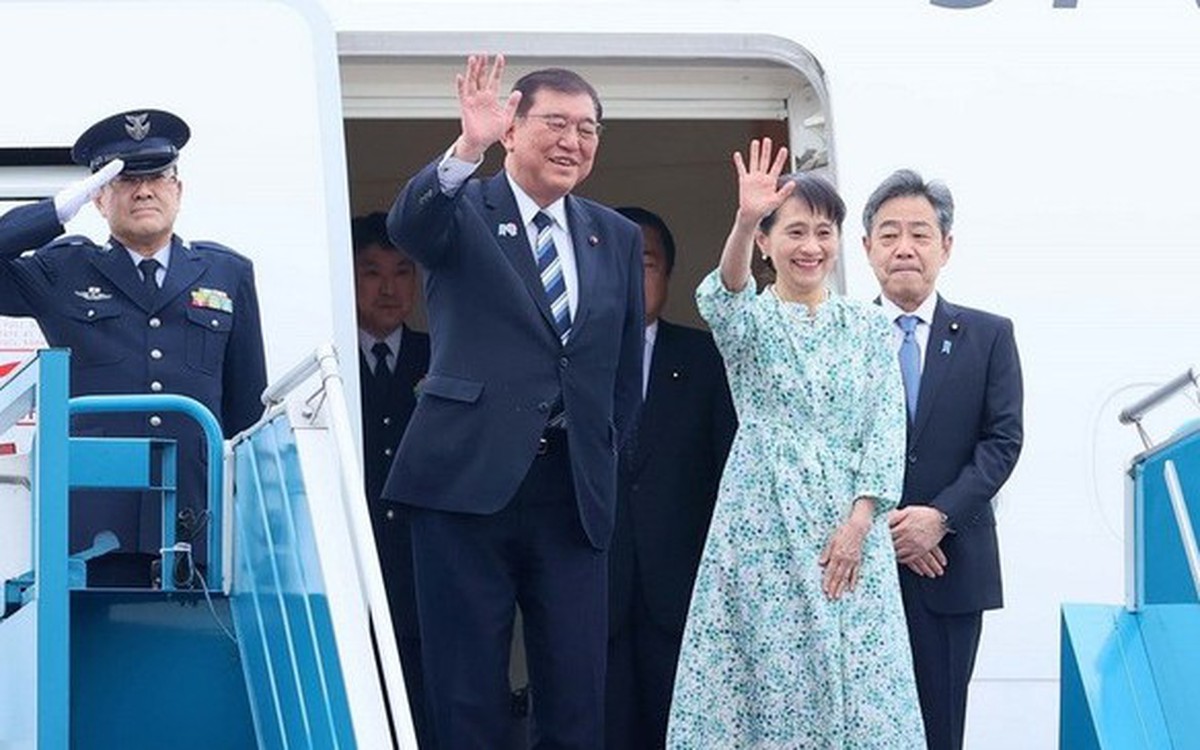 Thủ tướng Nhật Bản Ishiba Shigeru đến Hà Nội, bắt đầu chuyến thăm đầu tiên đến Việt Nam