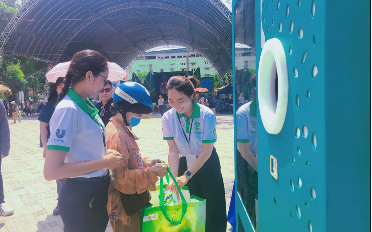 Ông lớn ngành tiêu dùng nhanh tăng tốc chuyển đổi xanh