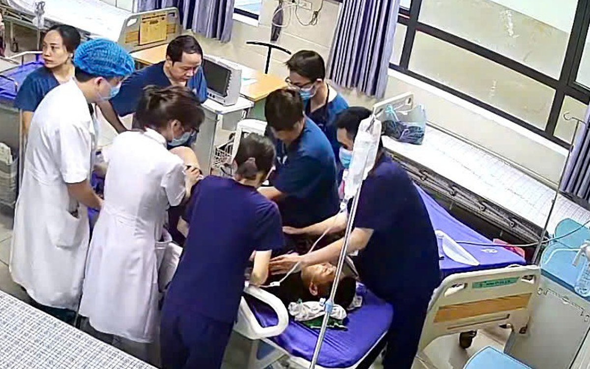 Bệnh nhân 12 tuổi ngừng tim do sốc phản vệ khi tiêm kháng sinh được cấp cứu thành công