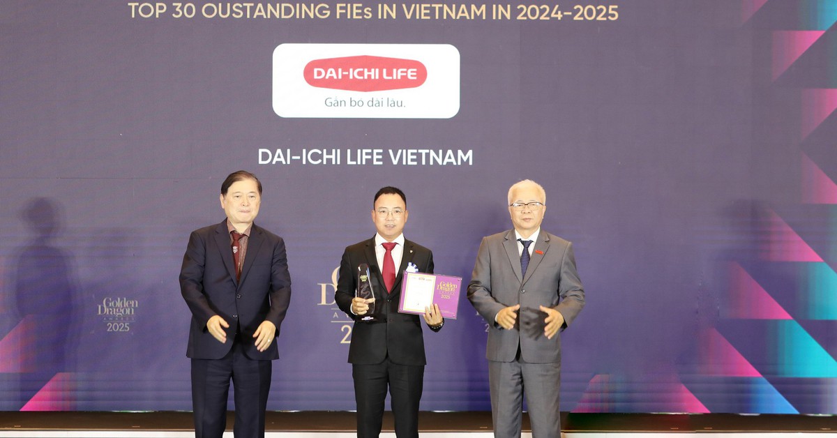 Dai-ichi Life Việt Nam nhận giải thưởng Rồng Vàng 2025