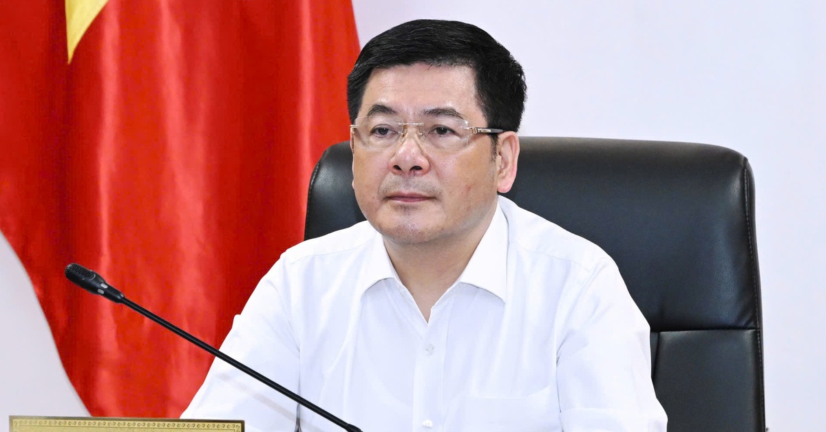 Bộ trưởng Nguyễn Hồng Diên: Nhà đầu tư điện lướt sóng, ăn chênh lệch là rất nguy hiểm