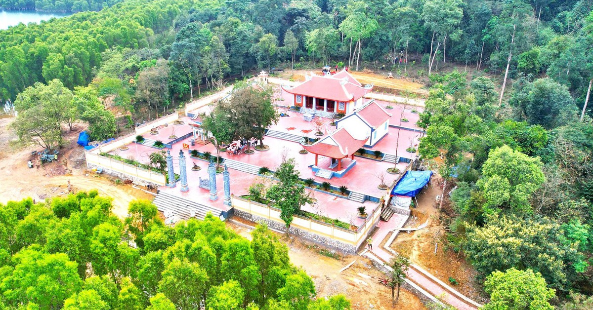 Khánh thành Đền thờ anh hùng liệt sĩ tại hồ Kẻ Gỗ