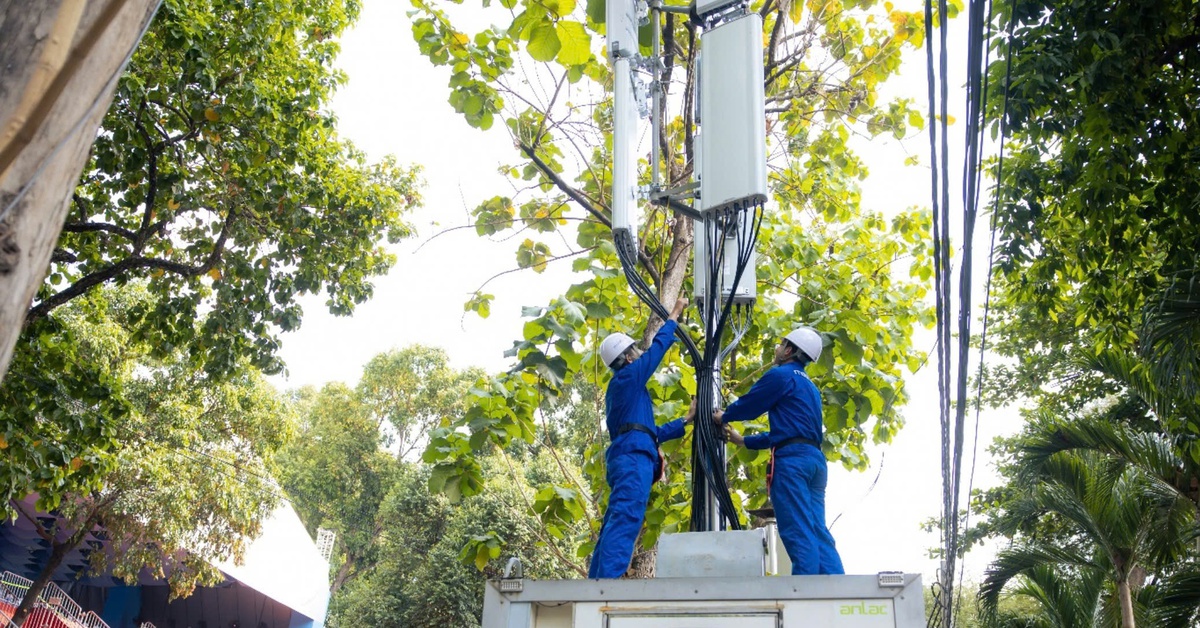 Nhà mạng điều trạm phát sóng di động, tăng tốc độ internet cho đại lễ 30-4