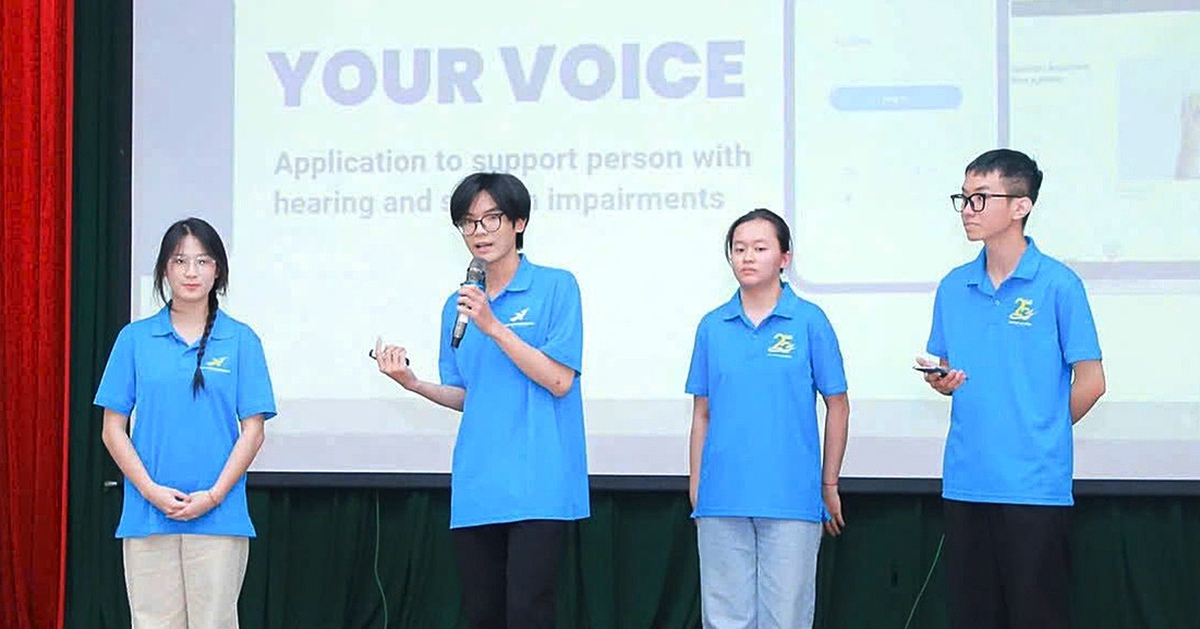 Sinh viên làm ứng dụng kết nối người khiếm thính