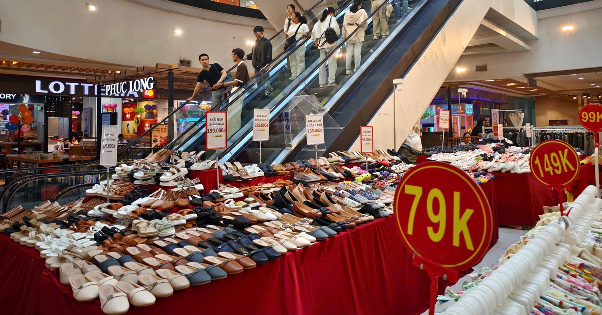Hàng loạt nhãn hàng lên tiếng sau 'tâm thư' thứ 3 của Vạn Hạnh Mall
