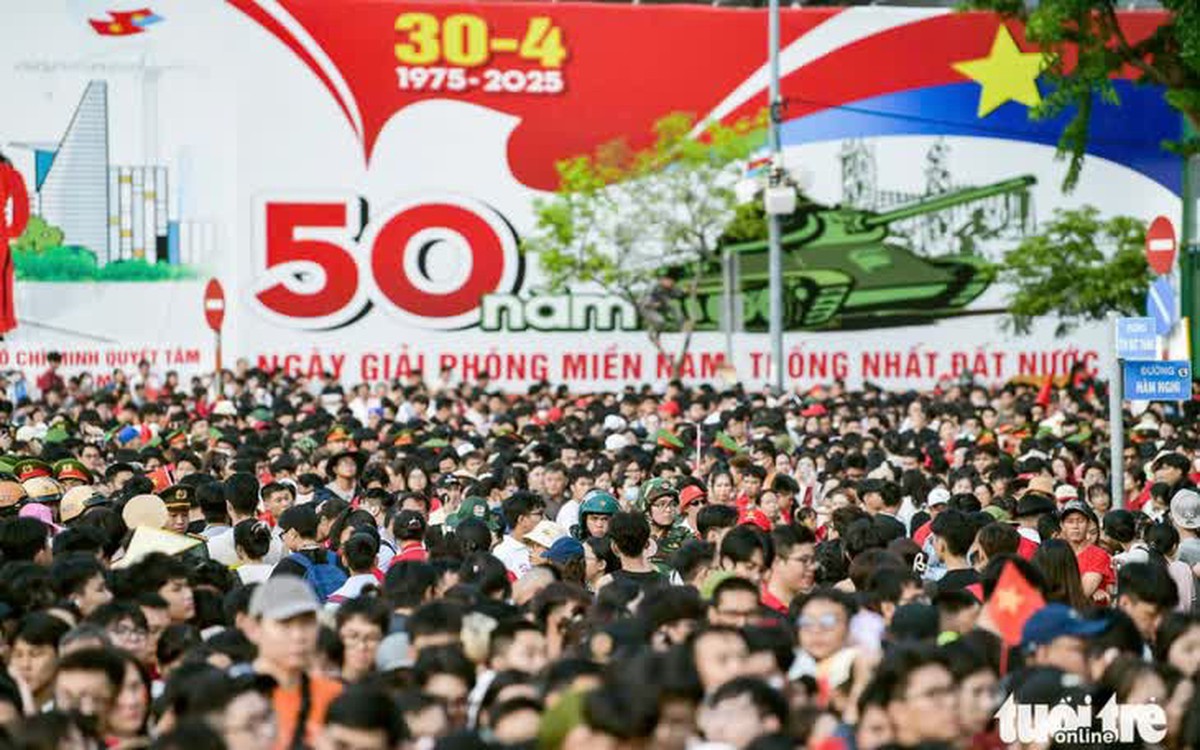 Kinh tế Việt Nam 50 năm: Từ nghèo nàn vươn lên nền kinh tế tăng trưởng cao