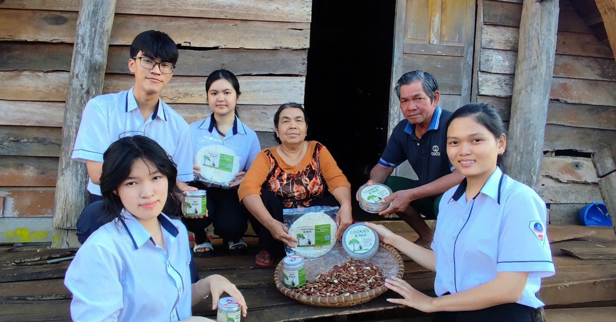 Học sinh khởi nghiệp từ hạt K'nia của núi rừng Tây Nguyên được Thủ tướng khen