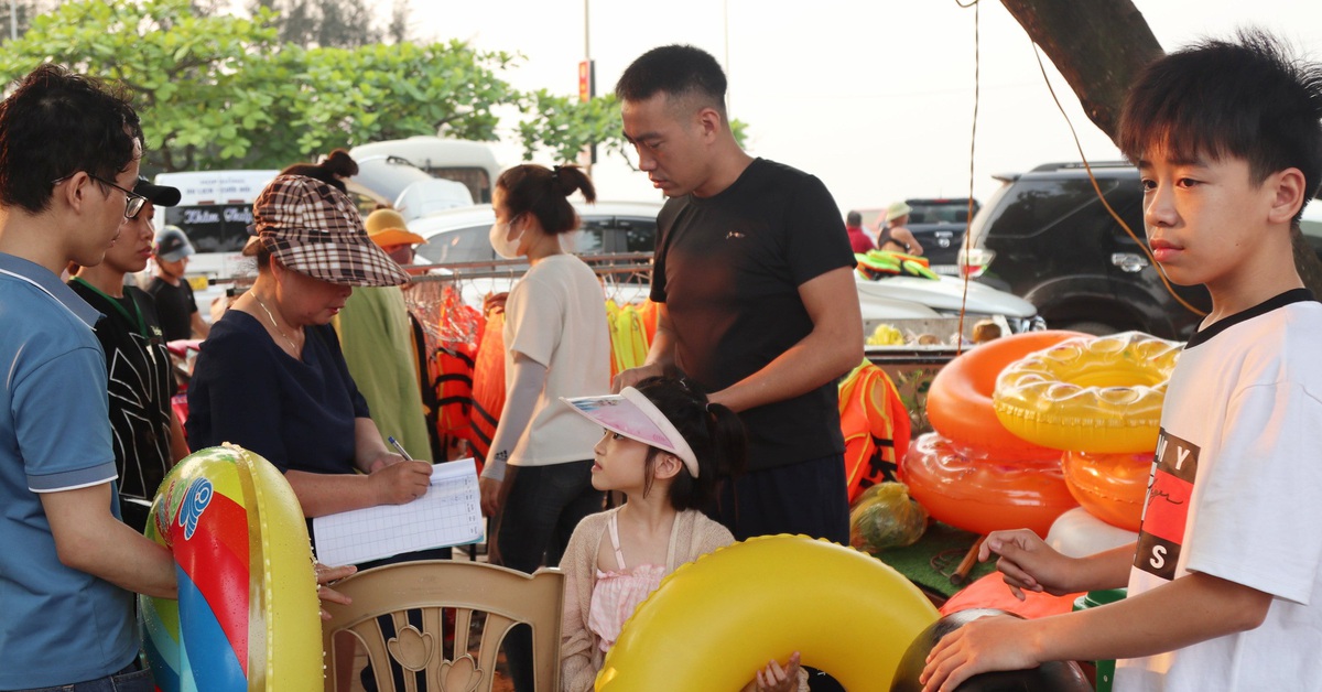Chấm dứt cho dân thuê bãi biển Cửa Lò kinh doanh