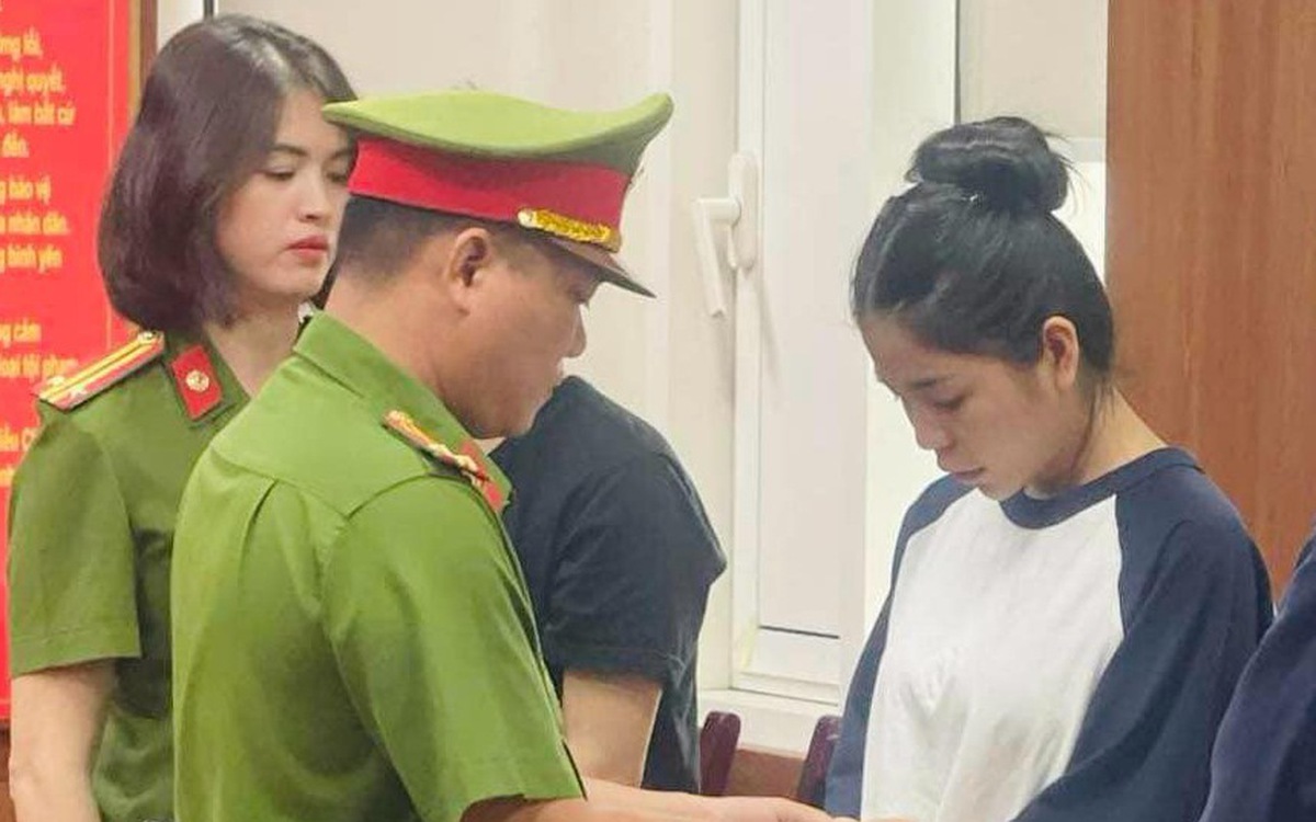 TikToker Hằng Du Mục, Quang Linh Vlogs bị khởi tố, bắt tạm giam