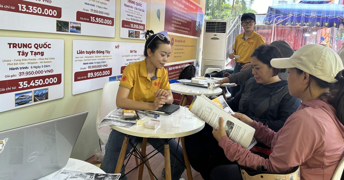 Khách Việt đổ xô tìm tour Trung Quốc tại Ngày hội Du lịch TP.HCM 2025