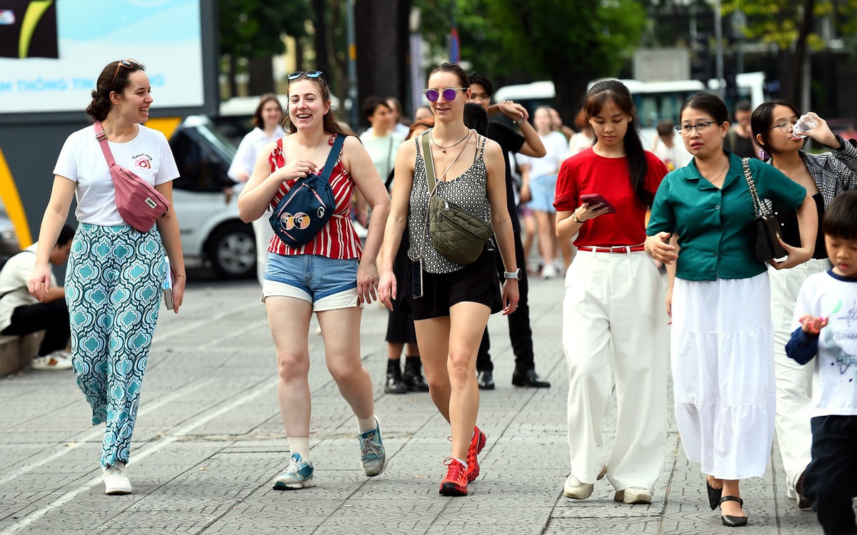 Cần đẩy mạnh số hóa ngành du lịch