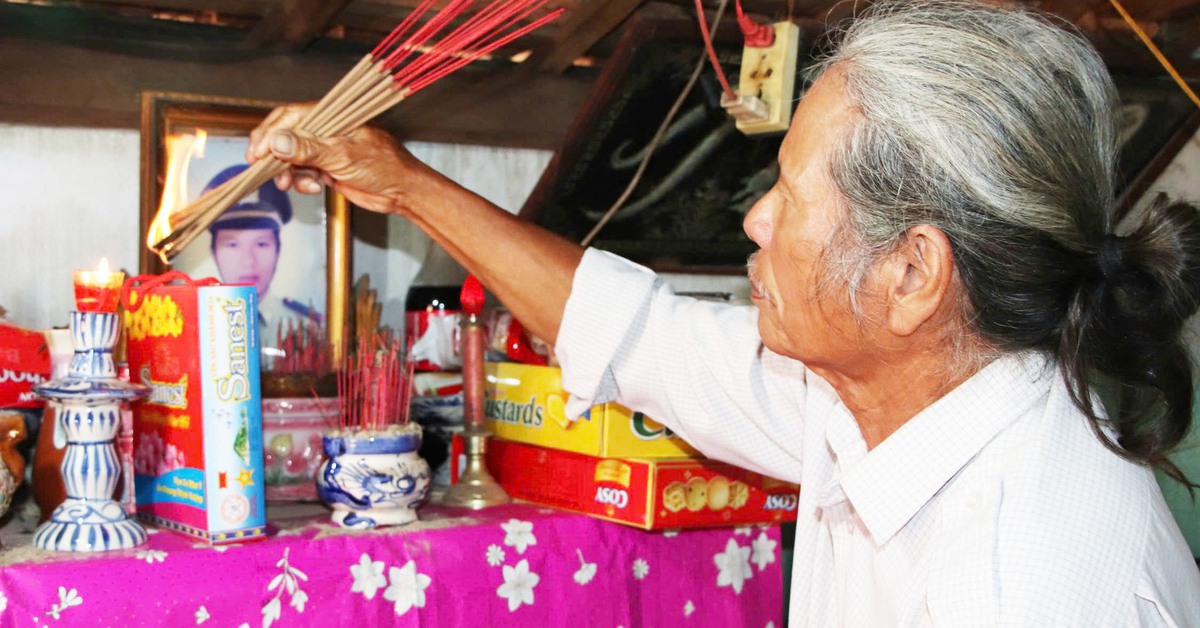 Không có cơ sở trình công nhận liệt sĩ kiểm lâm mất khi trục vớt gỗ lậu 14 năm trước
