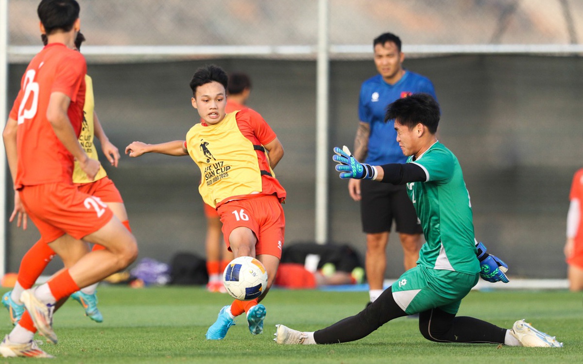 U17 Việt Nam quyết lấy vé dự World Cup, bung hết sức đấu U17 UAE