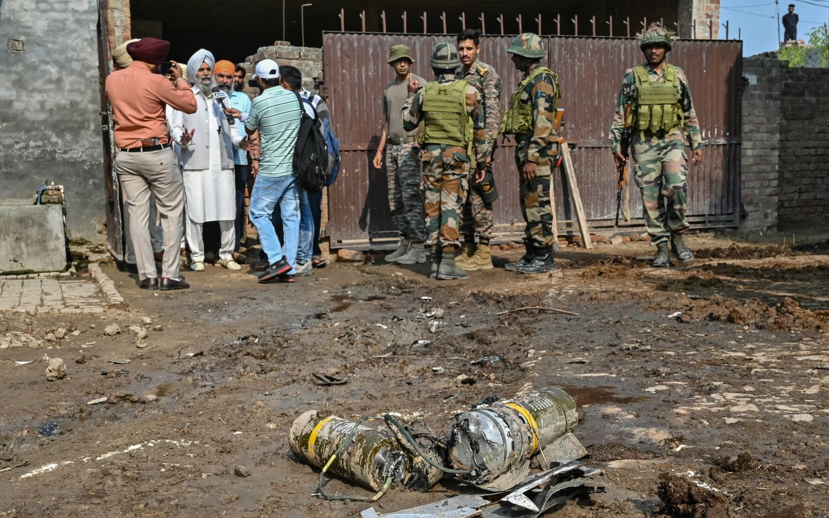 Ấn Độ tố Pakistan đưa quân đến sát biên giới, 'ý định tấn công'