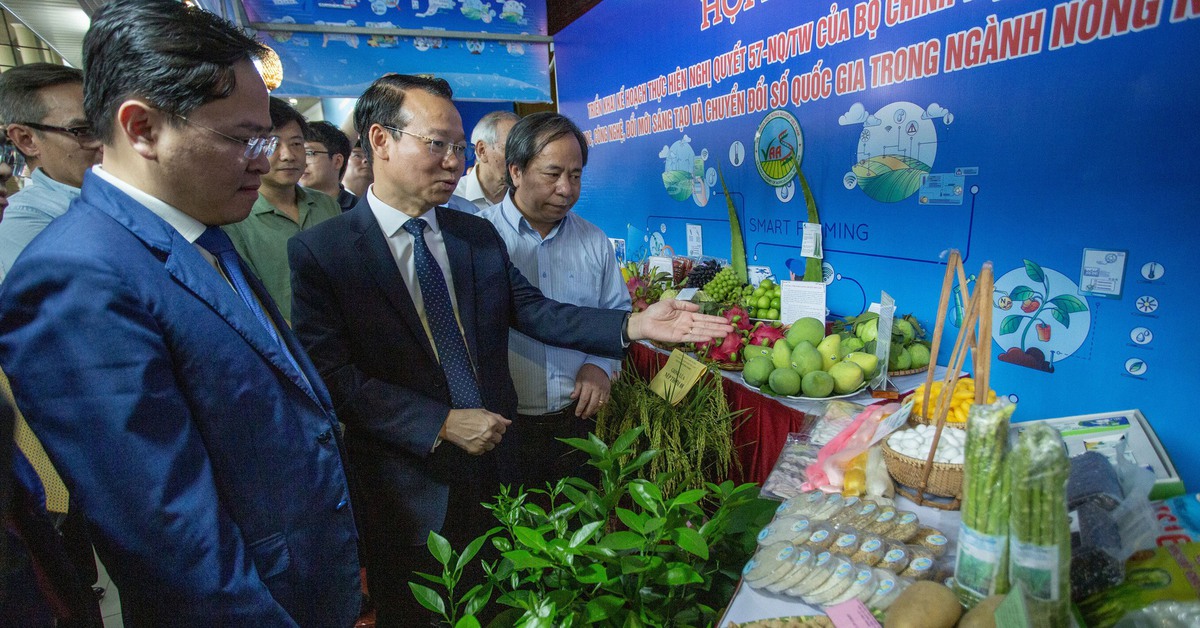 Bộ trưởng Đỗ Đức Duy: Phải lấy khoa học công nghệ làm nền tảng cho phát triển