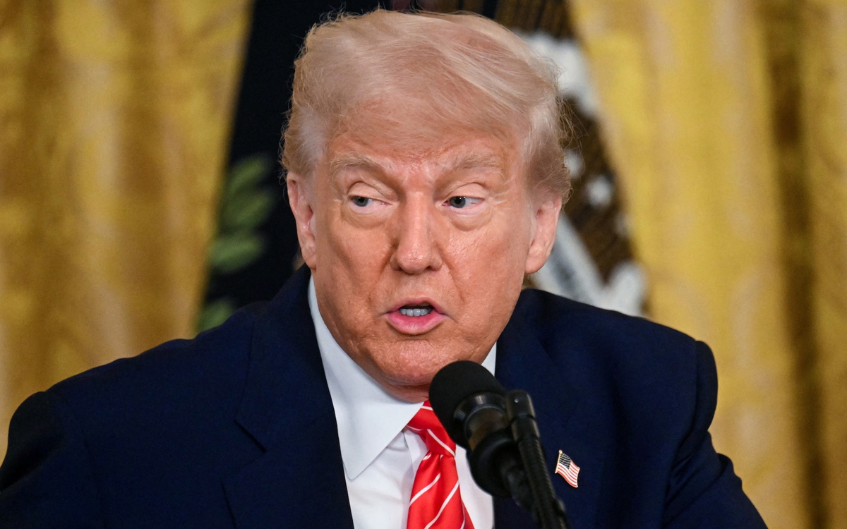 Ông Trump tuyên bố giữ mức thuế sàn 10% kể cả khi có thỏa thuận