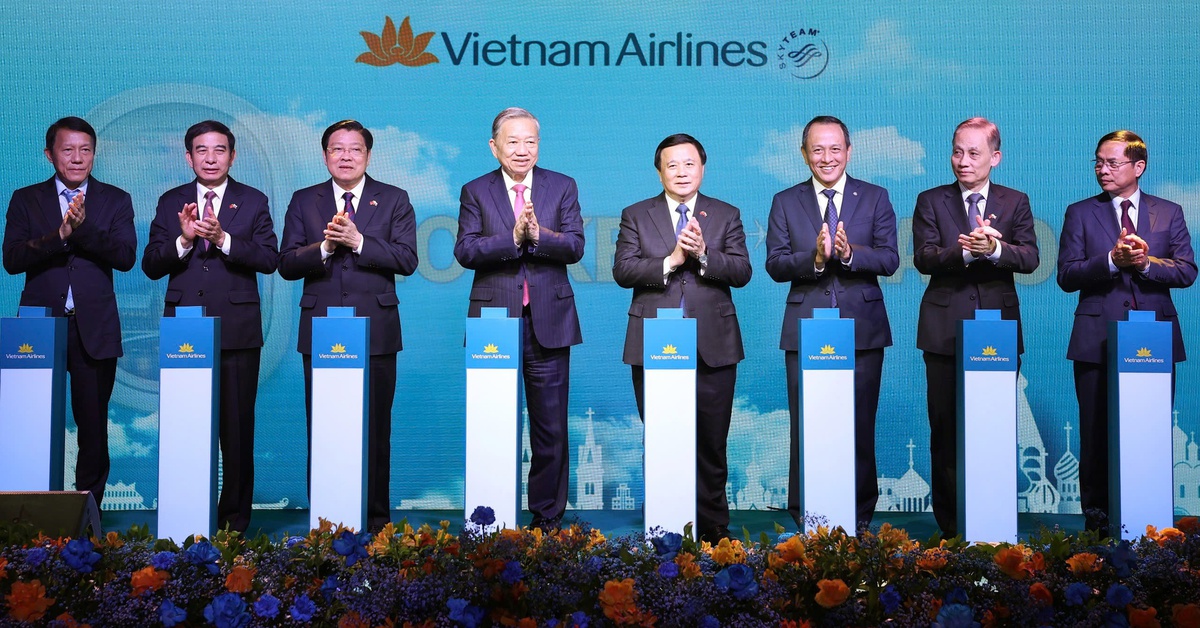 Tại Nga, Vietnam Airlines công bố nối lại đường bay thẳng Hà Nội - Moscow