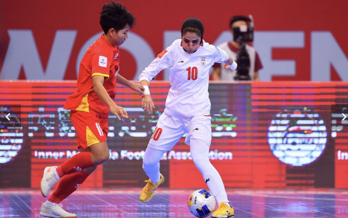 Tuyển futsal nữ Việt Nam nhất bảng nhưng gặp khó ở tứ kết