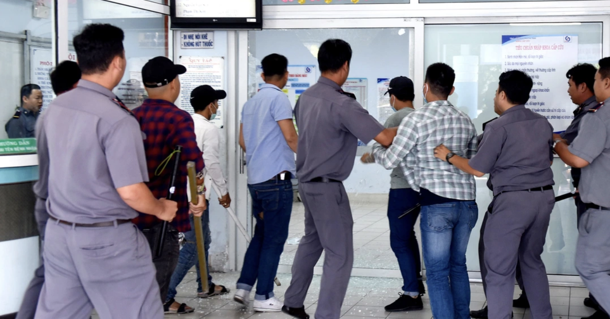 Nhân viên y tế bị hành hung: Bộ Y tế chỉ đạo lắp camera giám sát, tập huấn kỹ năng giao tiếp