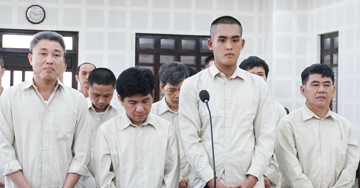 Thủ đoạn của đường dây sản xuất, buôn bán 1,6 triệu cuốn sách giáo khoa giả